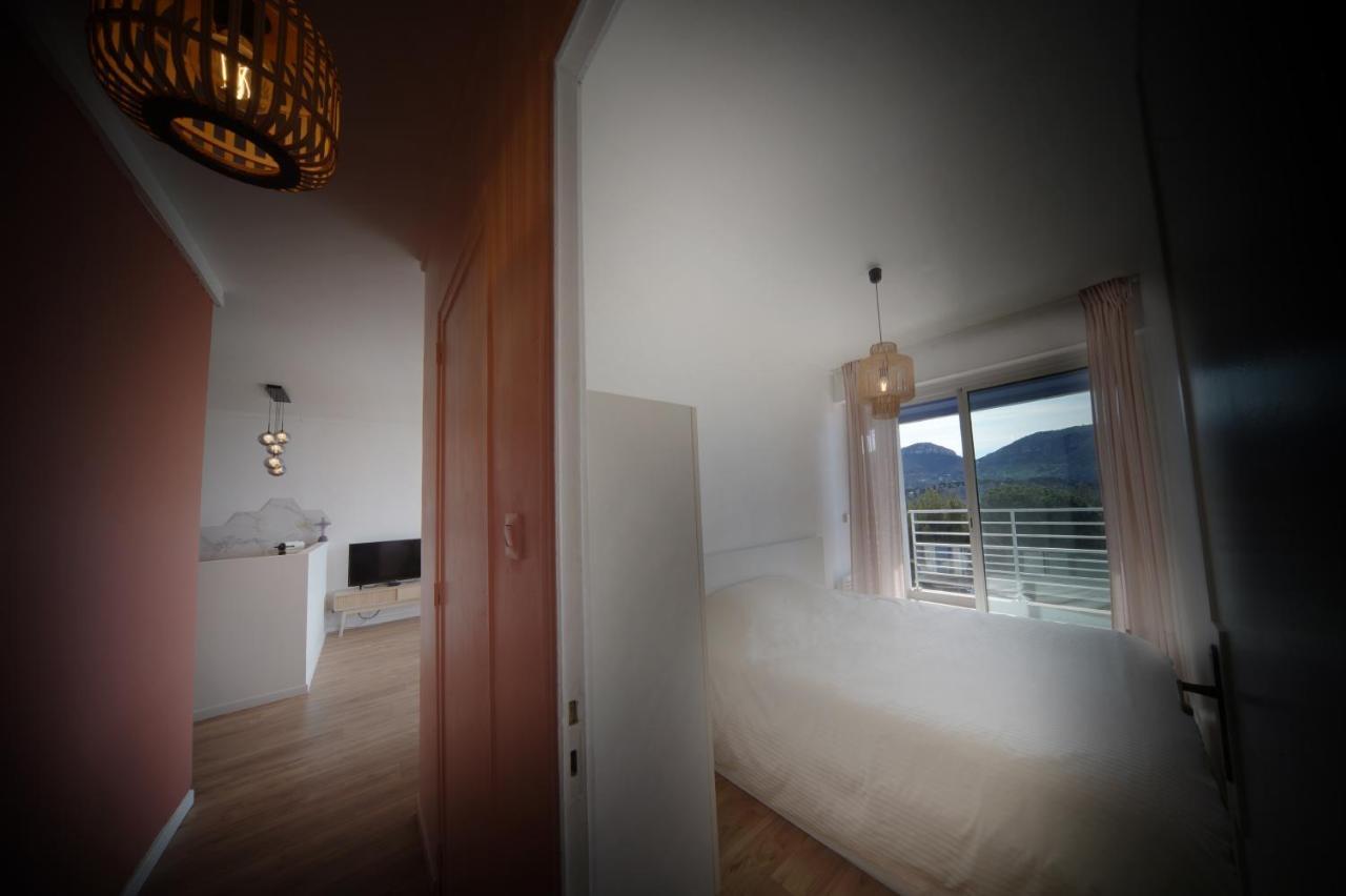 Le Son Des Vagues Vue Apartment *